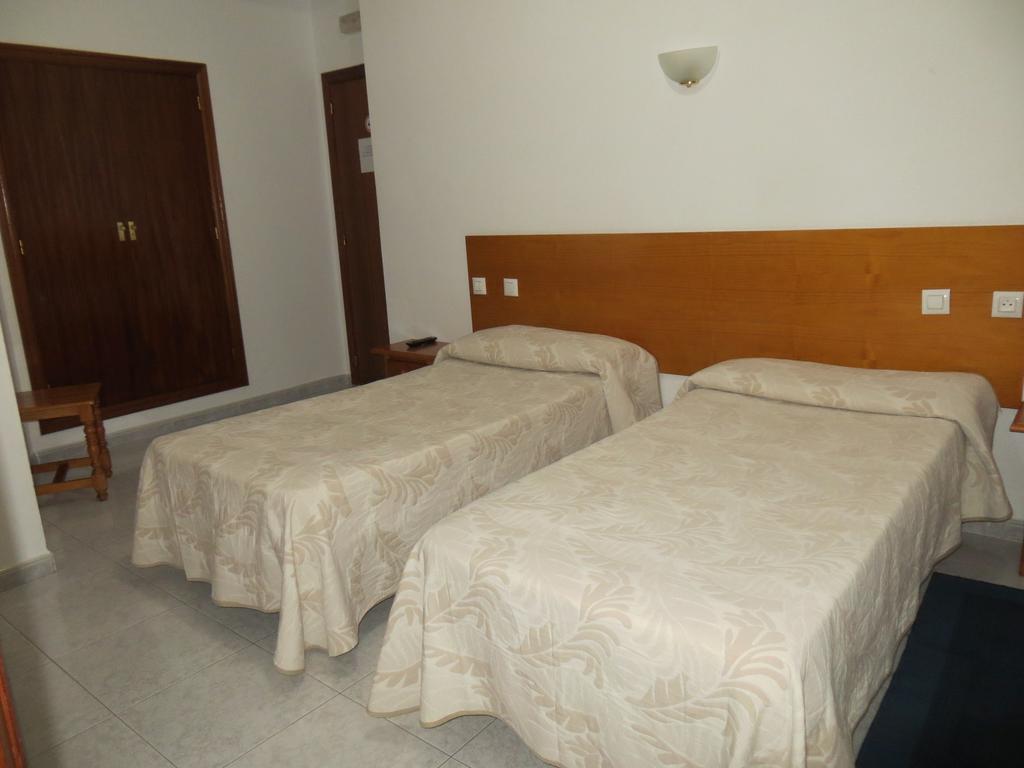 Hostal Galicia Don Benito Kültér fotó